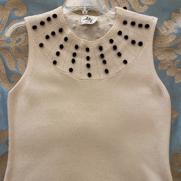 Milly Tops - MILLY CASHMERE BLOUSE SIZE M